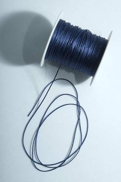 Eskişehir hobi sanat 1 mm 50 μέτρα Ναυτικό μπλε χρώμα Λεπτό κορδόνι αλεξίπτωτου Μακραμέ Βραχιόλι Κολιέ με κορδόνι Κοσμήματα Σχέδιο κορδόνι