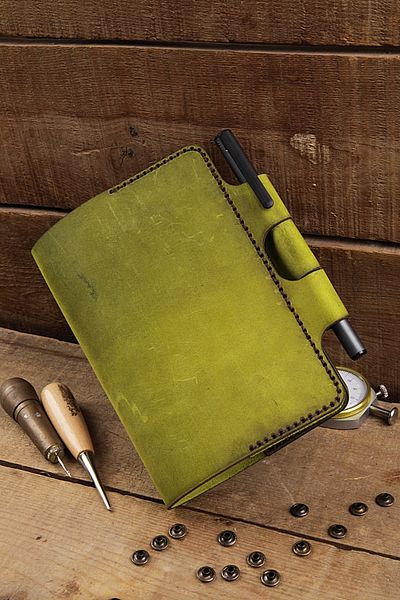 New Coast Leather 1900's Кожена ръчно изработена корица за тетрадка A6