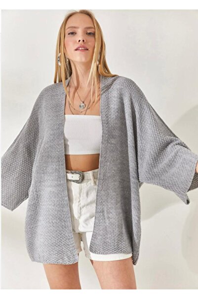 Genel Markalar KADIN YARASA SALAŞ HIRKA GRİ