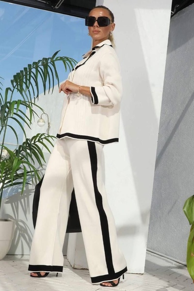 lovebox Flexible Knitwear Fabric Button Detailed Cardigan and High Waist Trousers White Knitwear Suit 2501