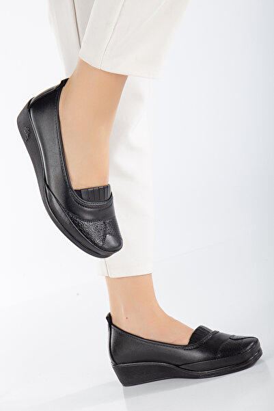 YADE MODA Orthopedic Special Sole Mother Shoes
