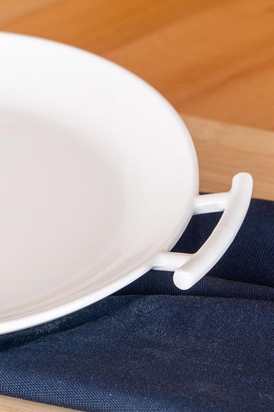 ACAR Bianco Perla Serving Plate with Round Handle - 29 cm