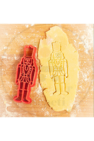 Bi'şeyler Sepeti قالب كوكيز كسارة البندق من Nutcracker