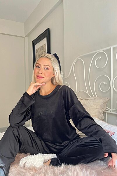 Pijamaevi Siyah Perfect Desenli Exclusive Kadife Kadın Pijama Takımı