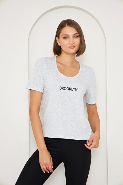 YÜKSEL IŞIK Μπλουζάκι με φαρδύ γιακά με μονό ζέρσεϊ σε γκρι χρώμα