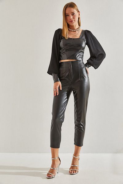 Bianco Lucci Women's Double Pleated Leather Trousers
