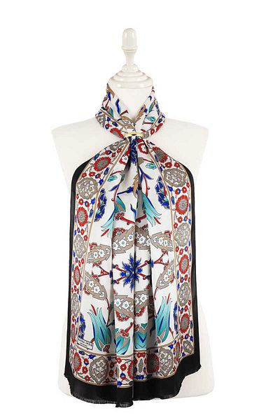 Bursa İpek Black Cream Ephesus Pattern Silk Scarf