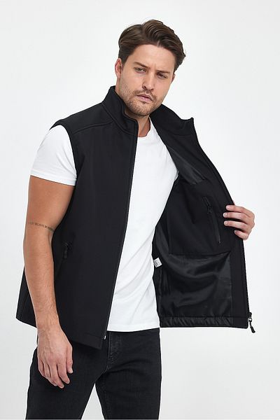 Sporting Men's Midnight Black Softshell Waterproof Vest