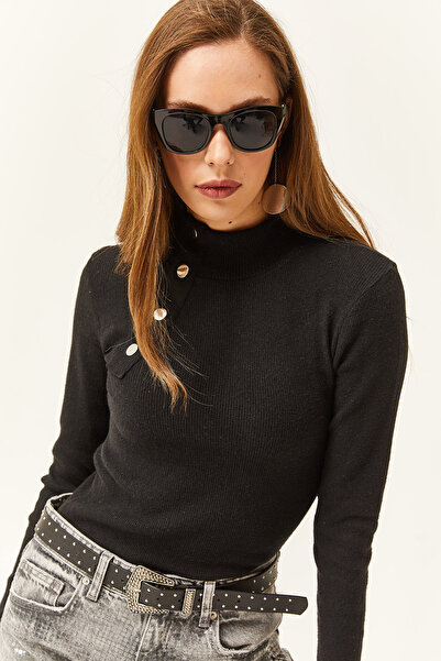 Olalook Kadın Siyah Düğme Detaylı Yarım Balıkçı Likralı Bluz