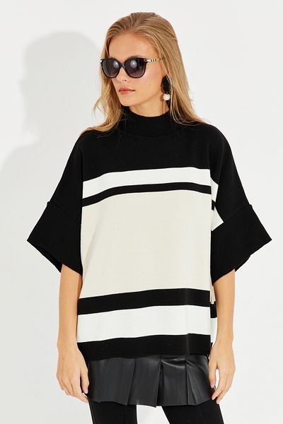 Cool & Sexy Woman Ecru-Black Poncho Sweater SF2513