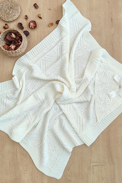 Sitilin Girl Boy Baby Unisex Cream Knitwear Fancy Baby Blanket with Pockets STL6391