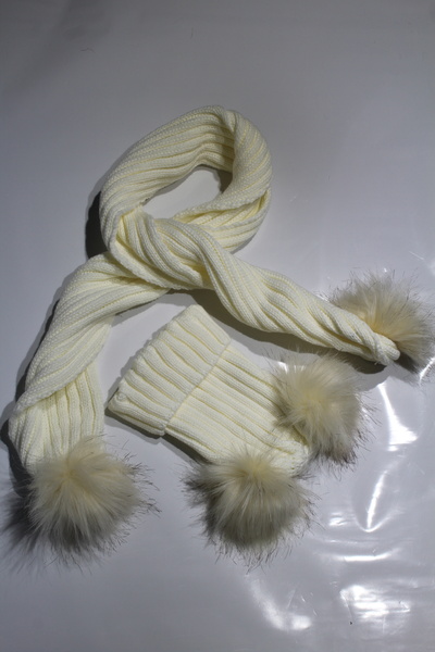 LİLYUM accessory material reiat perechi de pompon, set de 2 eșarfe și berete