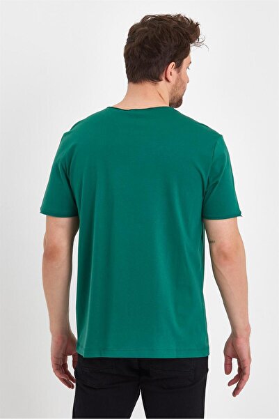 VENA Μπλουζάκι Simon με λαιμόκοψη με λεπτομέρεια τσέπης - Forest