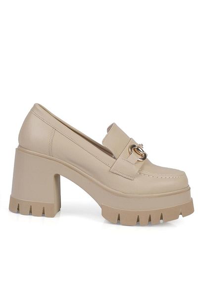 Capone Outfitters Round Toe Classic Buckle Medium Heeled Women's Loafer