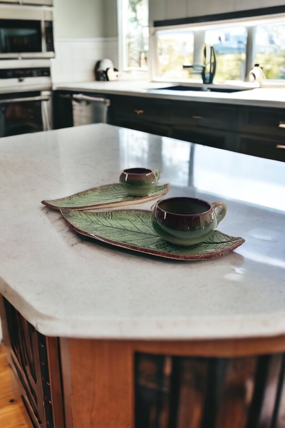 Artistic Quality Decorative Walnut Leaf Figured Tea Coffee Cup Set in Green and Brown Colors for 2 People