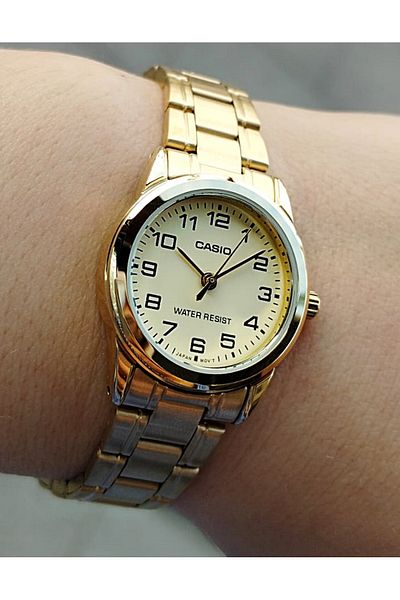 Casio LTP-V001G-9BUDF Women Wristwatch