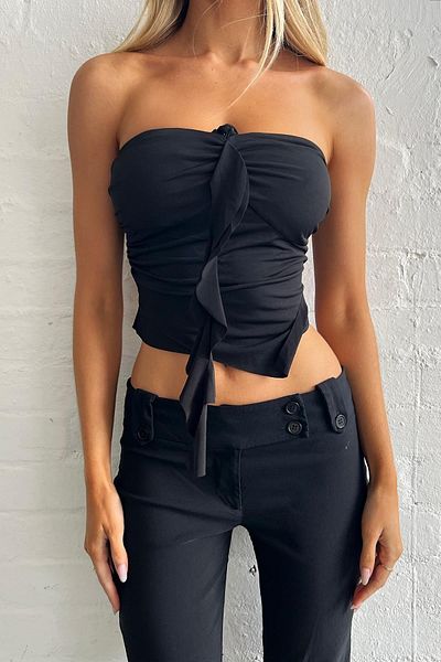 World Fashion Trends Μαύρο Crop με λεπτομέρεια στράπλες βολάν