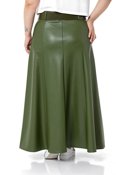 DISENTIS MODEST Nagy méretű hosszú khaki bőrszoknya övvel