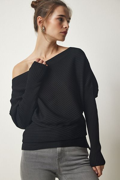 Happiness İstanbul Schwarzer Rippenpullover mit asymmetrischem Kragen für Damen FN03138