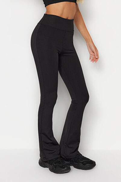 Trendyol Collection Černé zotavovací španělské pletené sportovní legíny na jógu nohou TWOAW23TA00018