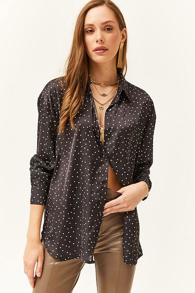 Olalook Übergroßes Satinhemd mit Polka Dot-Muster in Schwarz für Damen