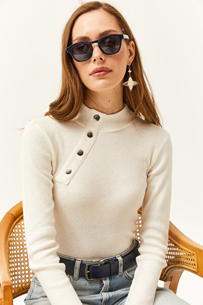 Olalook Γυναικεία μπλούζα από εκρού με λεπτομέρεια Half Fisherman Lycra