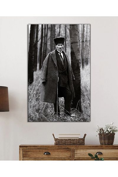 Rosyvien Mustafa Kemal Atatürk Glass Painting in the Forest, Home Office School Wall Decoration, Gift, Uv Printed Tempered