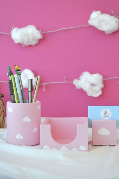 Bİ DOLU DÜKKAN Комплект за офис Pink-Cloud - държач за химикалки, бележник, държач за визитки, органайзер за бюро