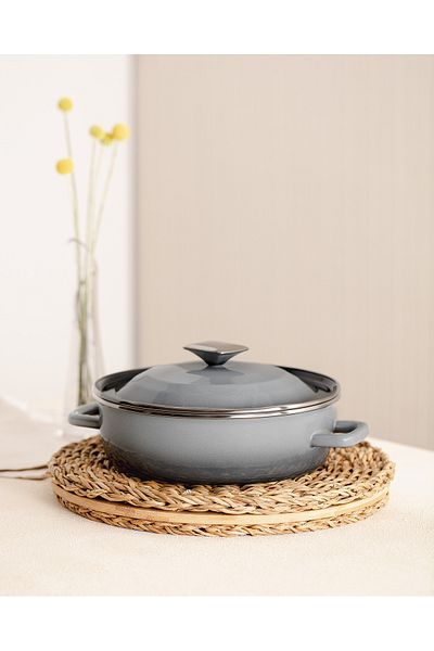 Madame Coco La Garde 24 cm Short Pot