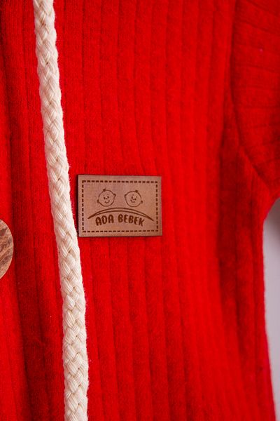 ADABEBEK 100% Cotton Wooden Buttoned Hooded Ribbed Style Hat Baby Rompers