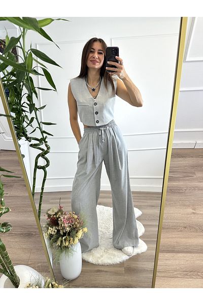 My Boutique BUTTON WOVEN VEST