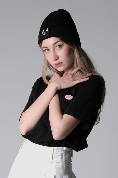 The Socks Company Унисекс шапка с бродерия „Светкавица“
