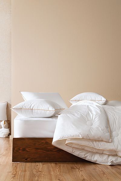 Puffy Tendro Double Nano Gel Quilt - White