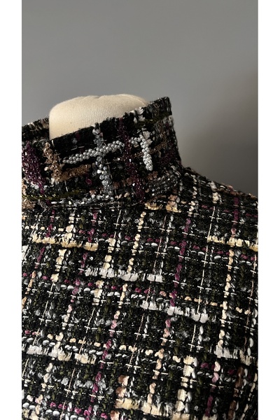 Kübra Tekin Tüvit İşlemeli Elbise