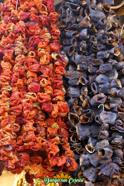Dünyanın Çeşnisi 2 Bağ Kuru Biber + 2 Bağ Kuru Patlıcan