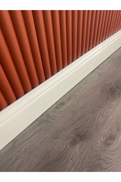 PashaDekor 10 Cm Polimer Lake Beyaz Süpürgelik