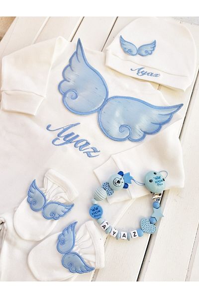 Anne kalbi elimde Winged Embroidered Jumpsuit