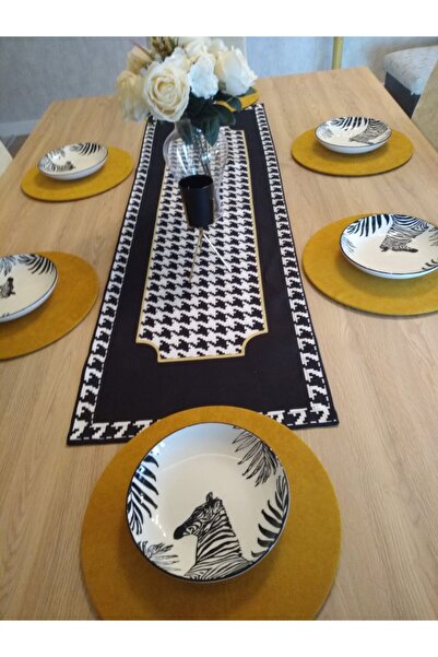 Ayşemce Σετ αμερικανικού σερβιρίσματος, Μαύρο-άσπρο μοτίβο πάνελ με σχέδιο πό...