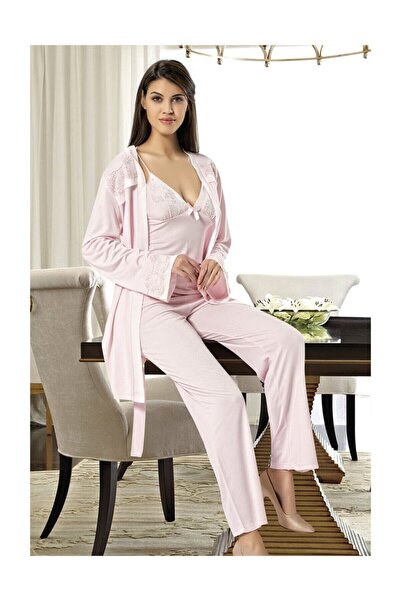 Xses 2030 Three-Piece Pajama Set