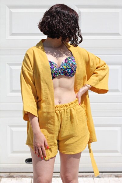 Botex Women's Yellow Muslin Shorts & Kimono Set