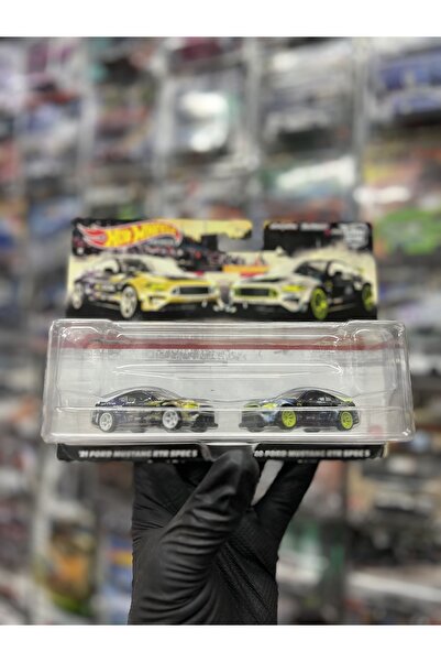 HOT WHEELS ‘21 Mustang RTR & ‘20 Mustang Rtr