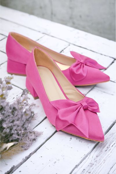DURUNUN BUTİĞİ Fundita din satin fucsia (4 cm) Tocuri cu vârf ascuțit