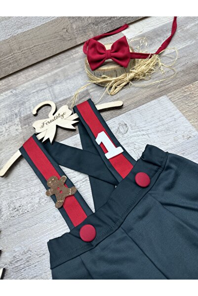 Feriatolye Yılbaşı konsepti kurabiye adam temalı erkek bebek yeşil pantolon s...