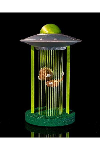 TuransoyCraft İnek Kaçıran Ufo Figür Uzaya Işınlanan İnek Dekoratif Obje 12CM