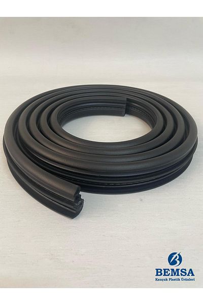 bemsa kauçuk Citroen C4 Left Front Door Wick (1 Piece Left Front Door)
