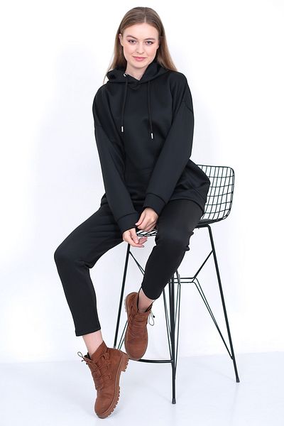 Lamirella Women's Black High Waist Carrot Cut Scuba Trousers