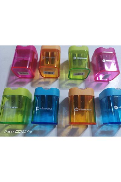 Mikro Large Chamber Pencil Sharpener with Double Opener and Lid (8 pieces)