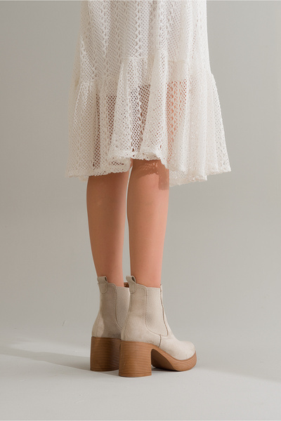 Ataköy Ayakkabı KADIN KALIN TABAN LASTİKLİ BOT