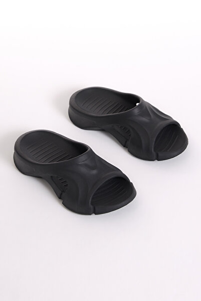 Tonny Black Παντόφλες Eva με χοντρή σόλα με μαύρα σχέδια Unisex