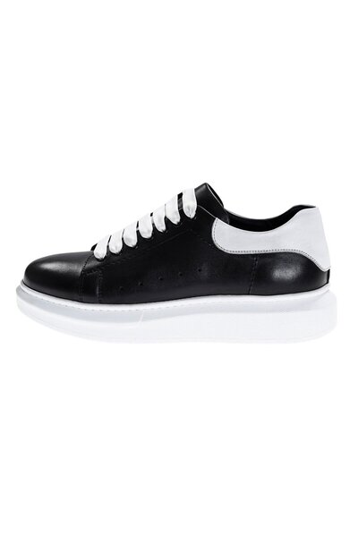 King Shoes حذاء رياضي يومي باللونين الأبيض والأسود